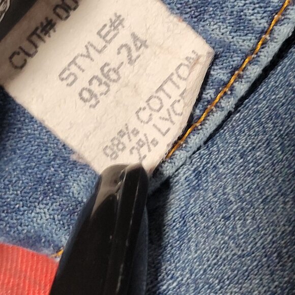 Red Engine Lotus Jeans Womens Size 26 Straight Low Rise Medium Wash Denim Pants - Picture 7 of 7